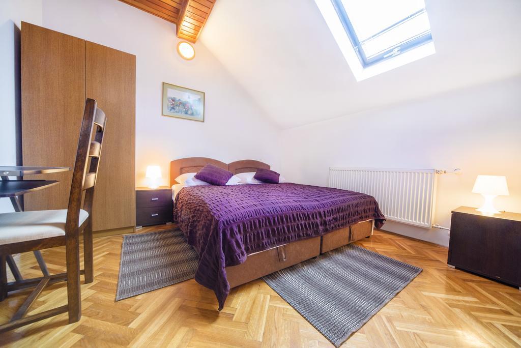 Apartment Bastaja Слунь Екстер'єр фото