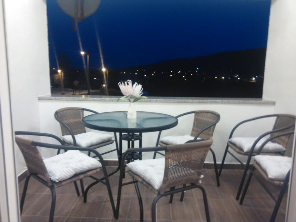 Apartment Bastaja Слунь Екстер'єр фото