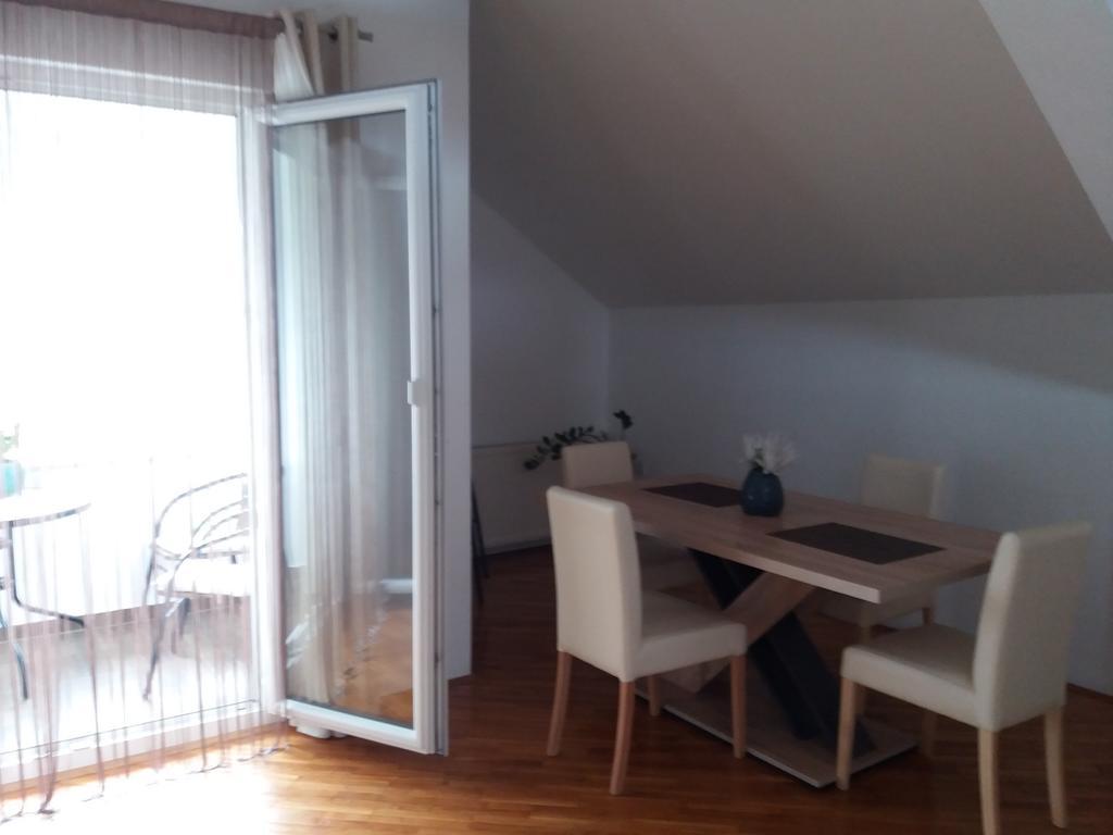 Apartment Bastaja Слунь Екстер'єр фото
